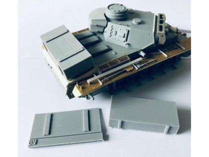 E35087 Wooden box for Pz. Kpfw III L-N,  type 1,  with wood texture