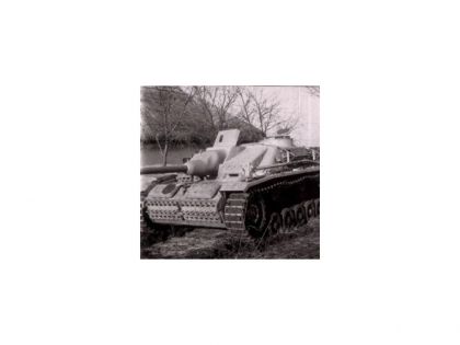 E35245 Add.  front armor for Stug. III G mid and late,  for 2 vehicles