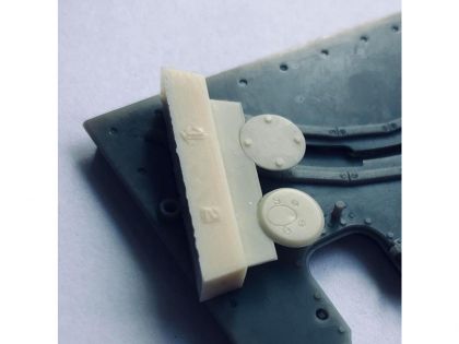 E35005 Roof for Jagdpanzer IV L/70 late with details,  old Dragon,  Gunze,  Revell kits