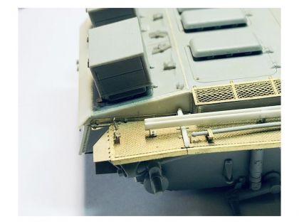 E35085 Wooden boxes for Pz. Bef. Wg.  III J,  with wood texture and PE bracket and hinges