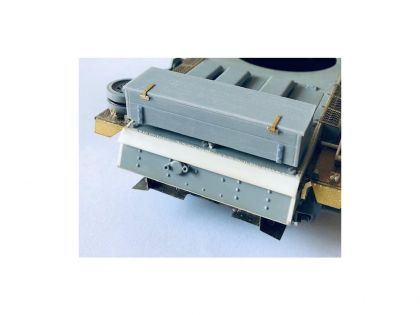 E35077 Wooden box for Stug.III G from LSSAH, type 2, with wood texture with bracket