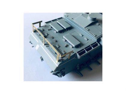 E35082 Wooden box for Stug.III F from LSSAH, with wood texture and PE bracket