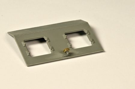 E35317 German horns for Pz.III A - D and Stug.III 0-series, two holders variant, 5 pcs.