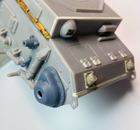 E35326-1 Pz.III J - N / Stug.III F/8 - G drive housing with details, Dragon kits