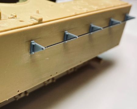 35030-1 IDF Zelda holders for gear, rucksack, kitbags etc., pattern 1, 1970 - 1990 era, for 3 vehicles